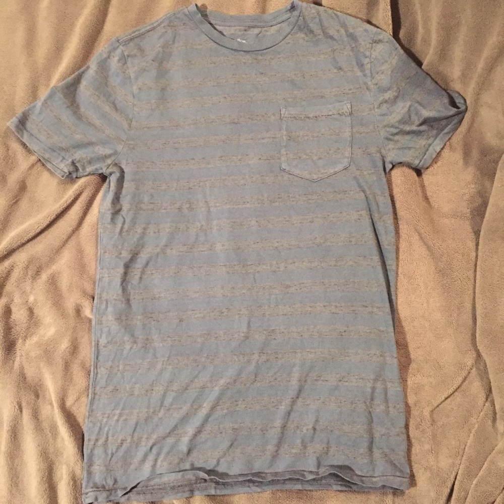Goodfellow target T-shirt Men’s Small blue 🆕💯